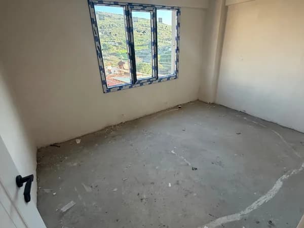 Dikili Satılık Daire 2. görünüm
