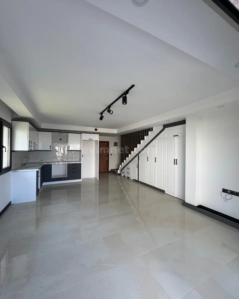 Kuşadası Satılık Villa — 2