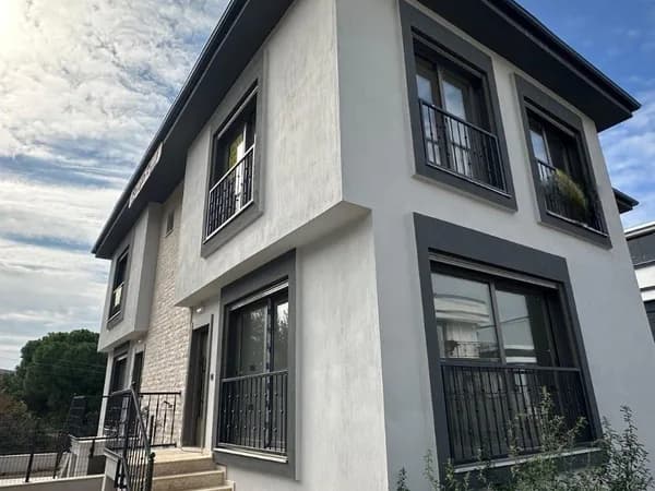 Seferihisar Satılık Villa 2. görünüm